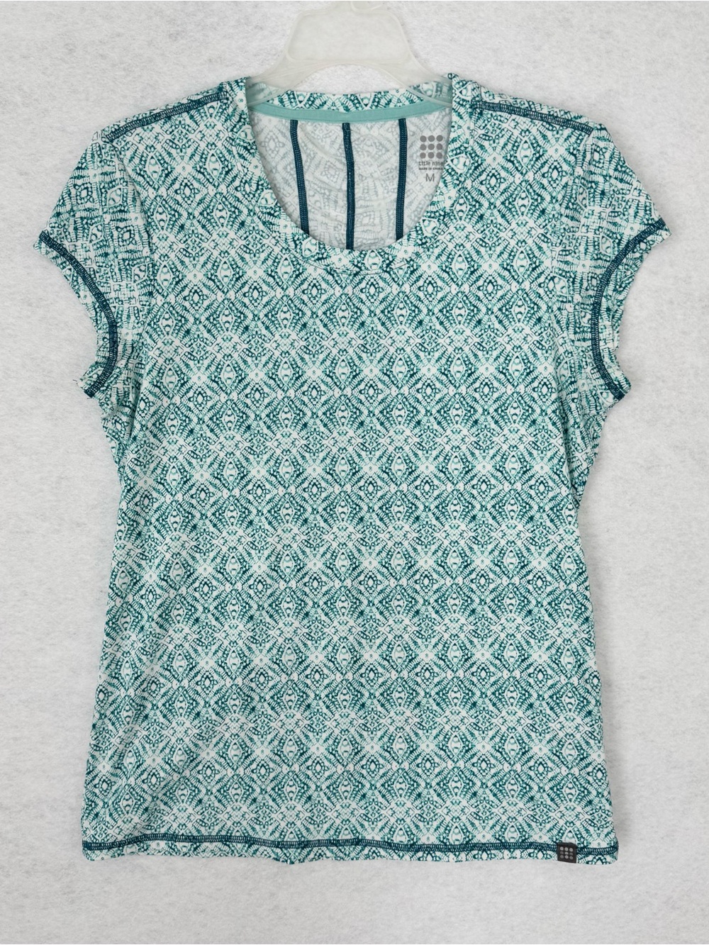 Title Nine Womens Short Sleeve T Shirt Size Medium Teal Blue Green Ruched Golf